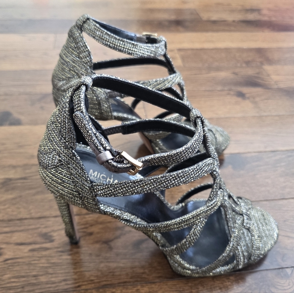 Michael Kors Sandra Platfoem Glitter Chain Mesh In Black/ Gold Size 7